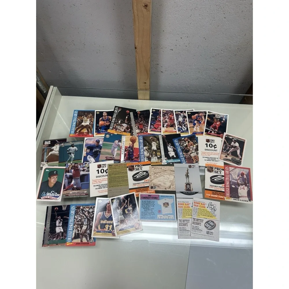 Huge sports card lot baseball hockey basketball topps mlb nhl lp-dmg ‎ vintage